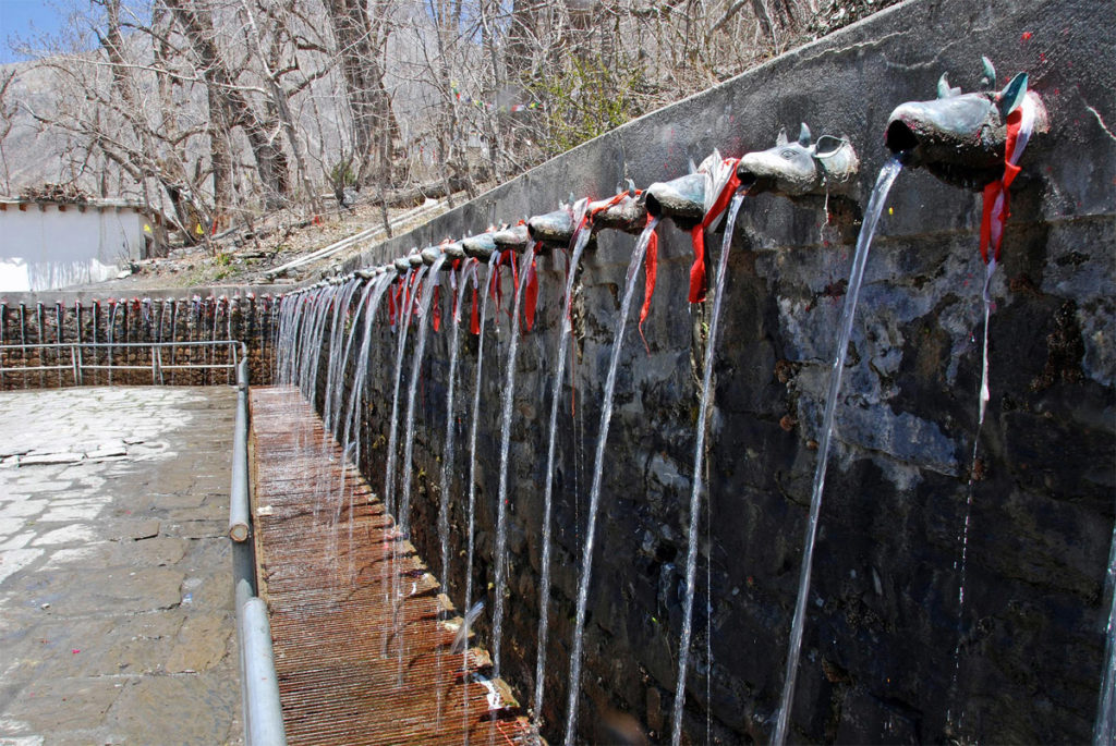 108-holy-taps-in-muktinath jomsom